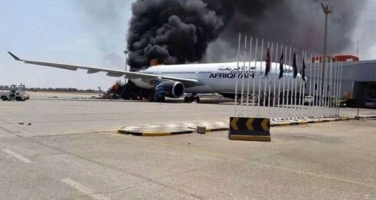 A330-200-Afriqiyah-Tripoli-jul2014_02